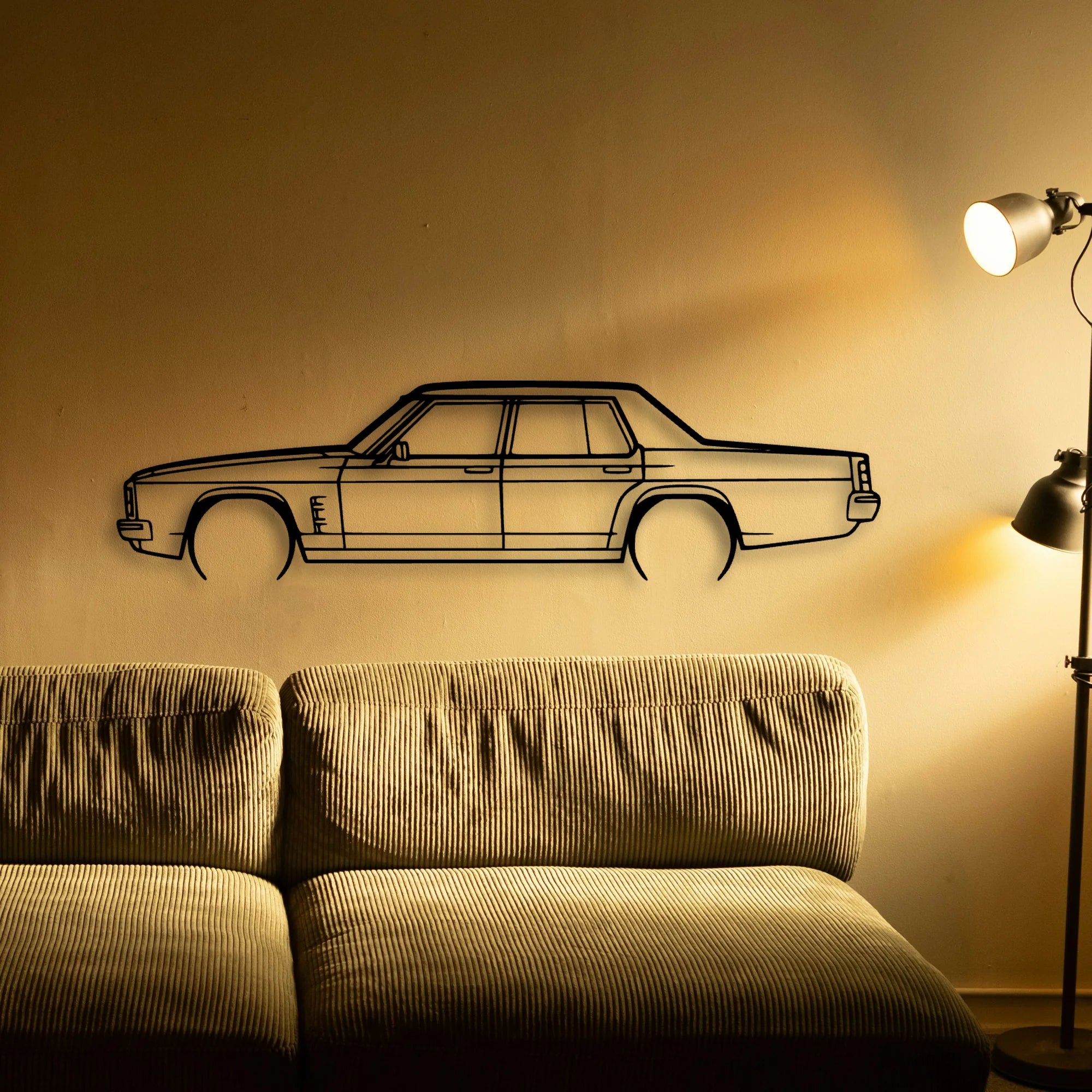 Statesman 1975 Classic Silhouette Metal Wall Art - Tinvibe