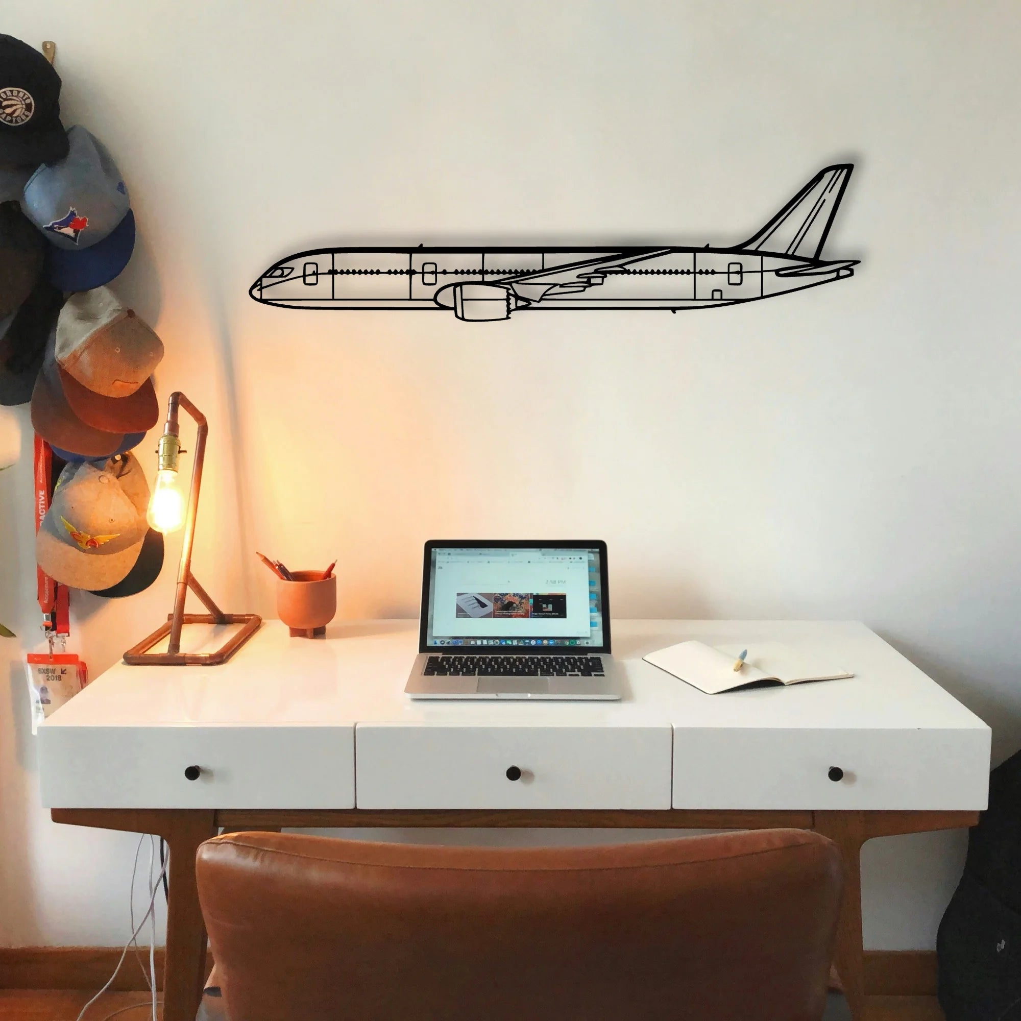B787 Dreamliner Classic Aircraft Silhouette Metal Wall Art - Tinvibe