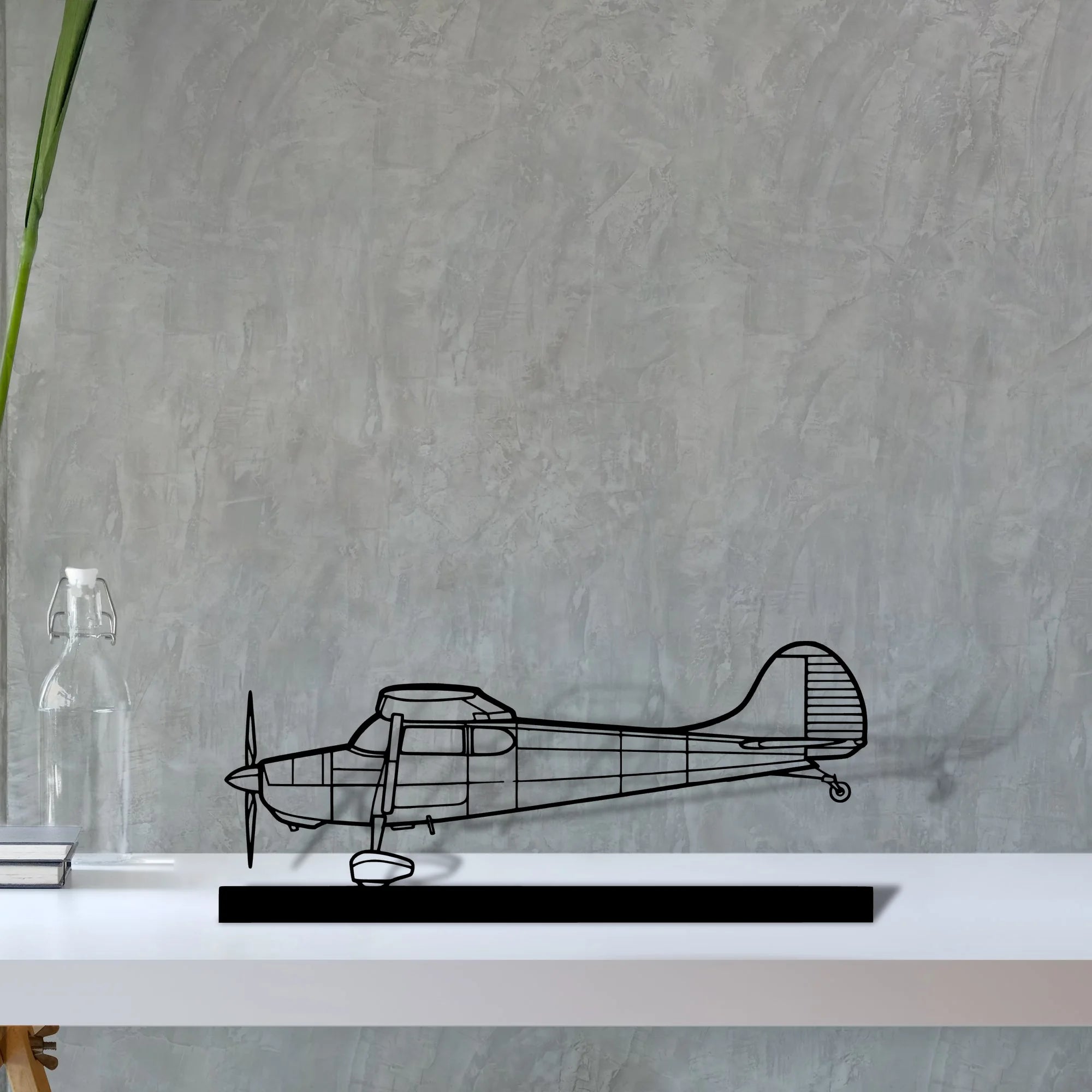 170b Silhouette Metal Art Stand - Tinvibe