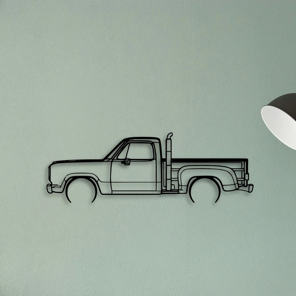 RED Express 1979 Classic Silhouette Metal Wall Art - Tinvibe