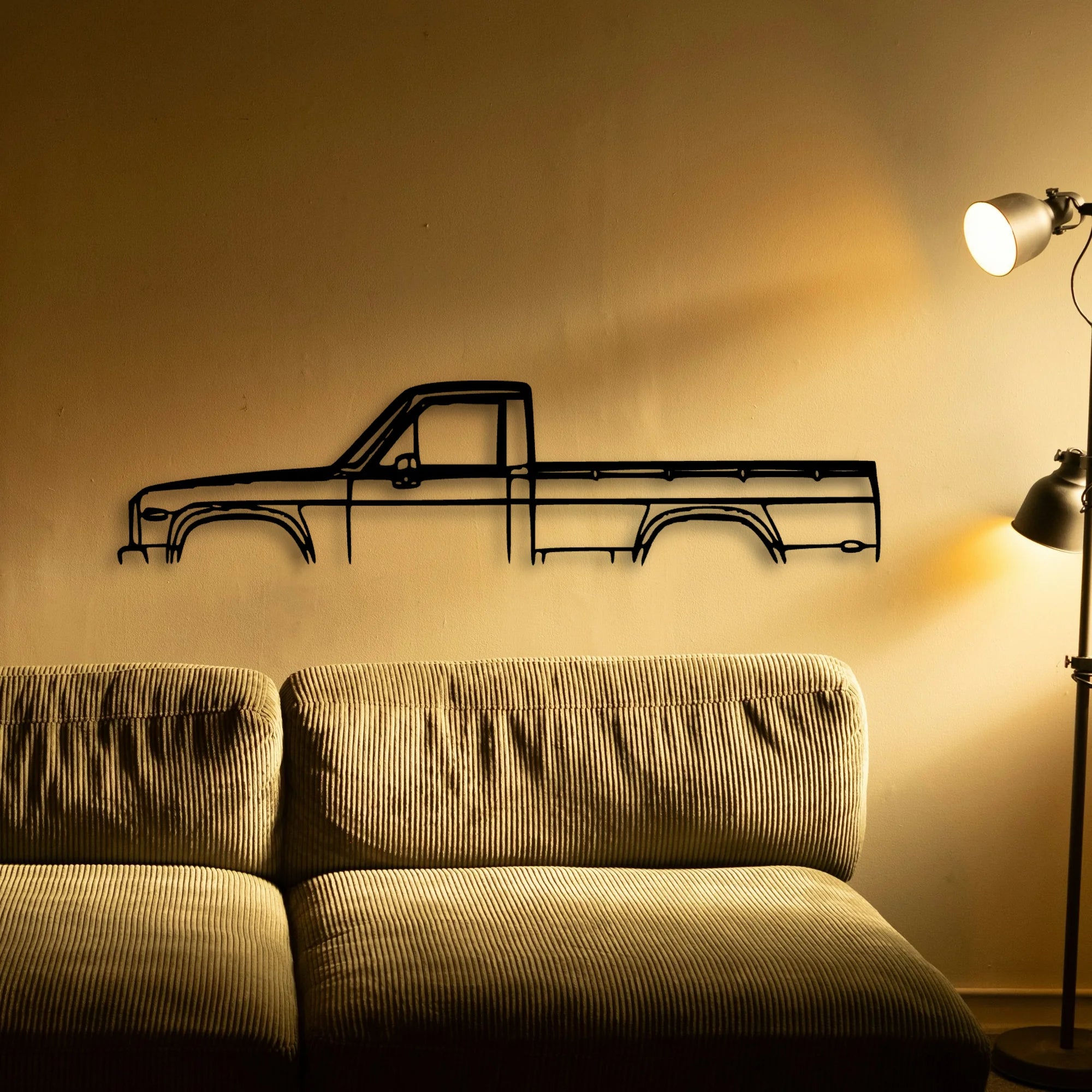 Repu 1974 Classic Silhouette Metal Wall Art - Tinvibe