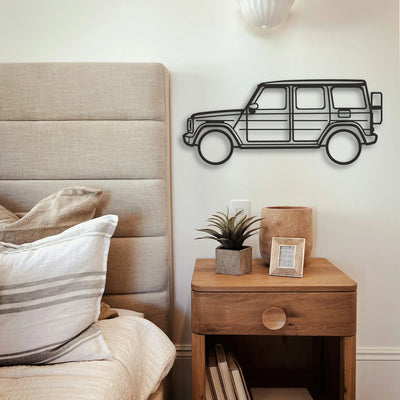 Class G Classic Silhouette Metal Wall Art - Tinvibe