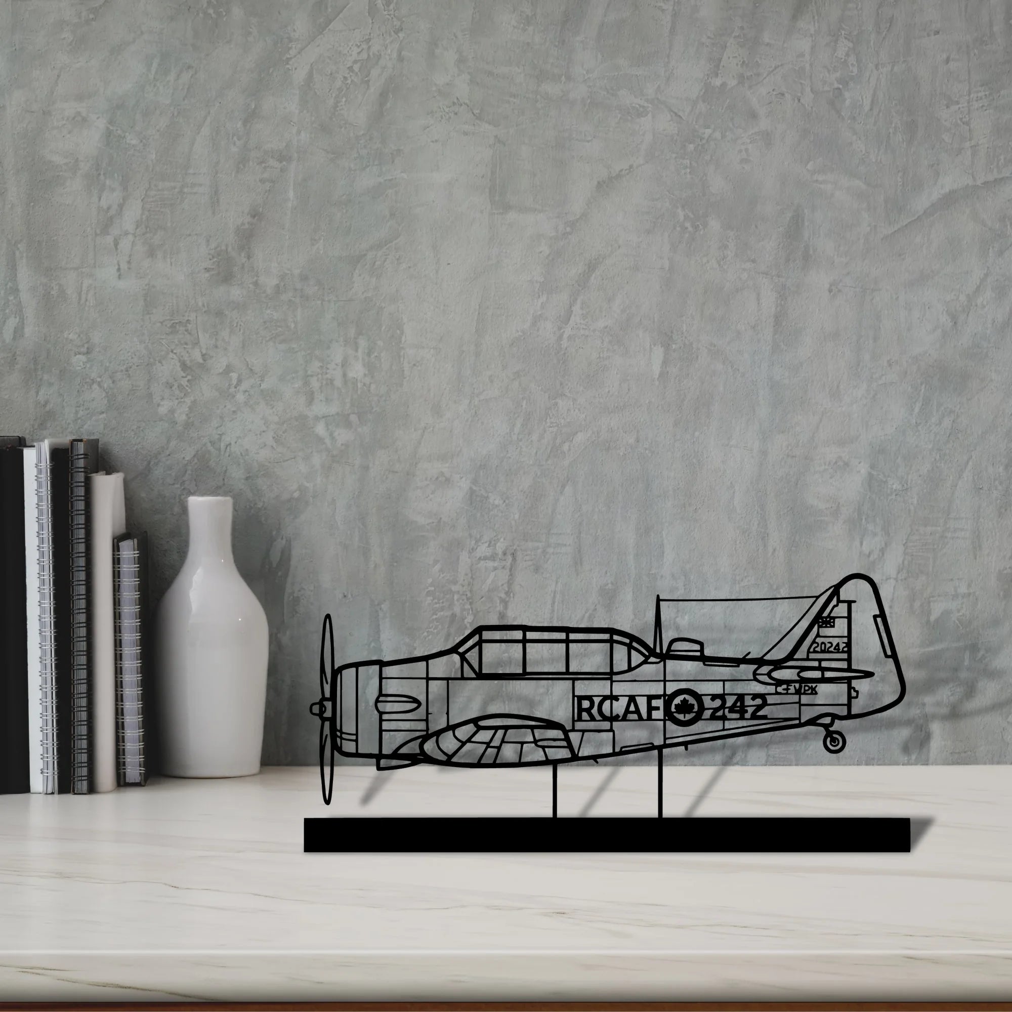harvard-2 Silhouette Metal Art Stand - Tinvibe