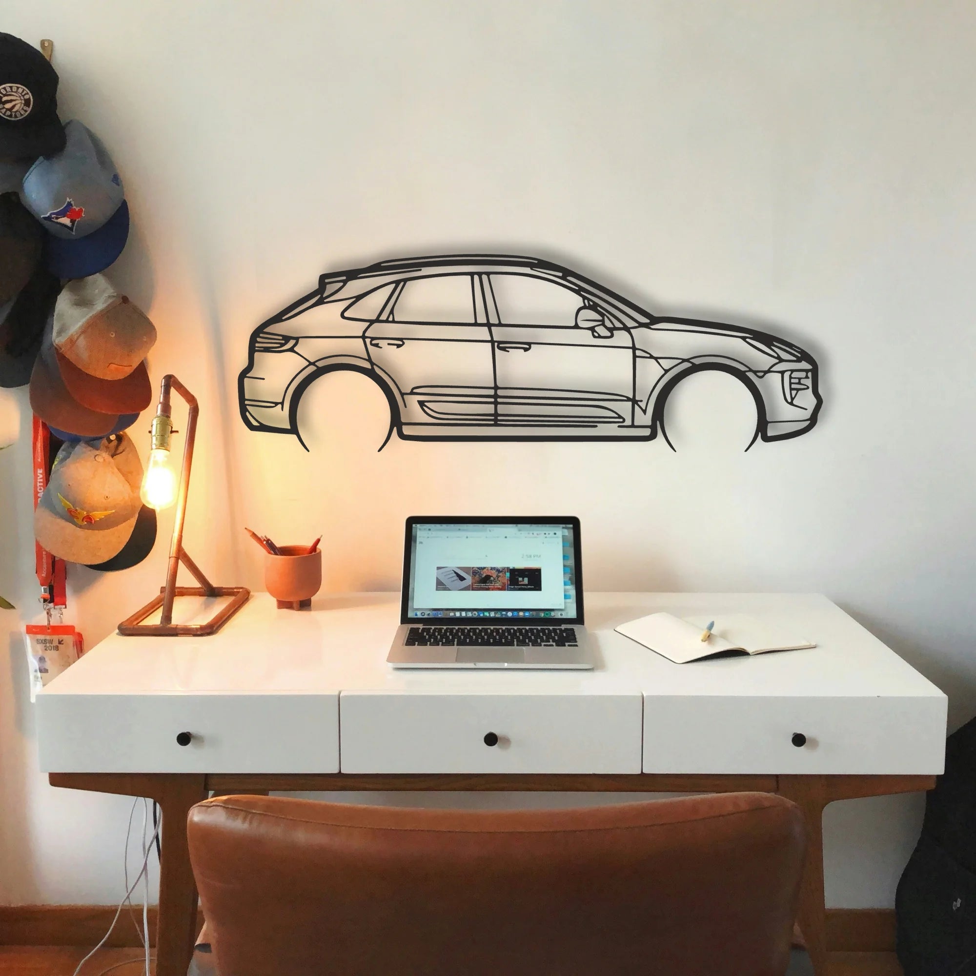 Porsche Macan GTS 95b Classic Silhouette Metal Wall Art - Tinvibe