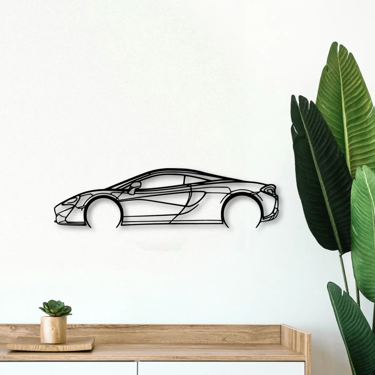 Mclaren 570s 2 shape showing proportion