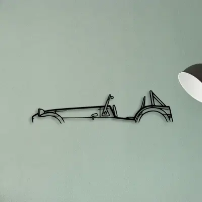 620R 2013 — XS (50 cm) metal wall art