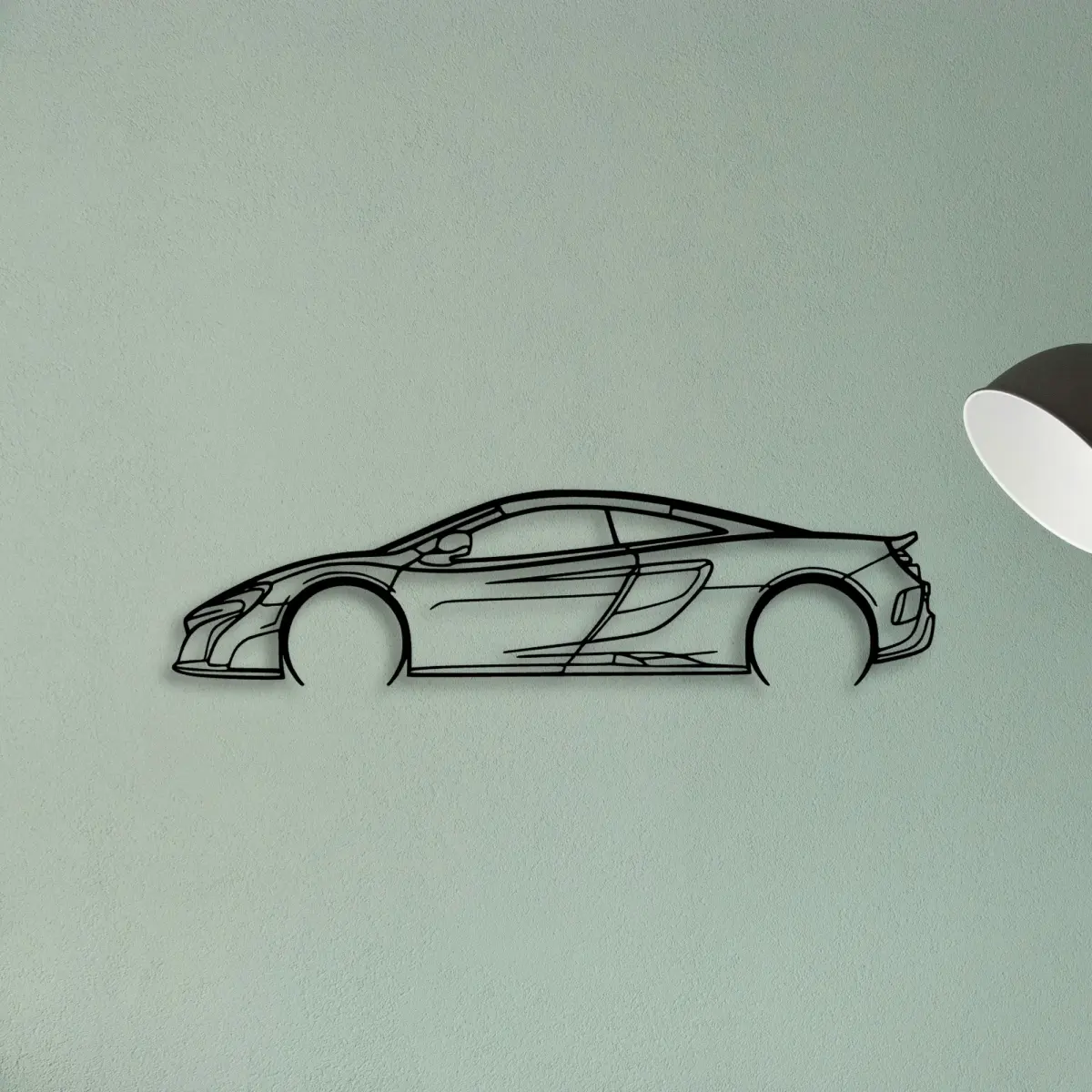 McLaren 675 LT metal profile from the Tinvibe range