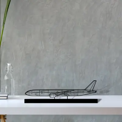 777-300er-4 — S (30 cm) metal wall art