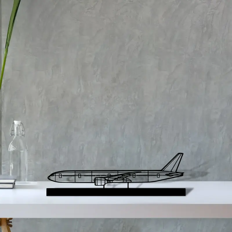 777-300er — S (30 cm) metal wall art
