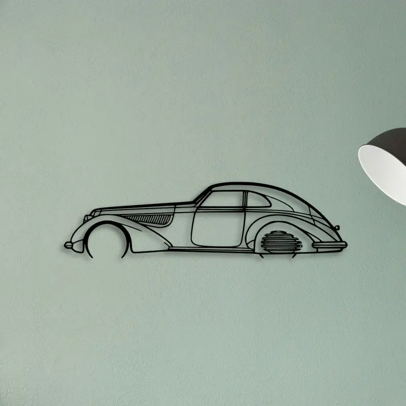 Alfa 8C 1937 — XS (50 cm) metal wall art