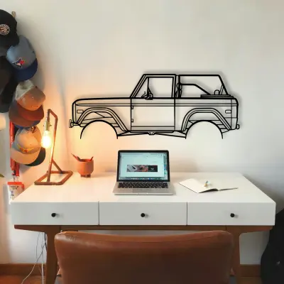 Ford Bronco 1971 2 laser-cut outline from the Tinvibe range