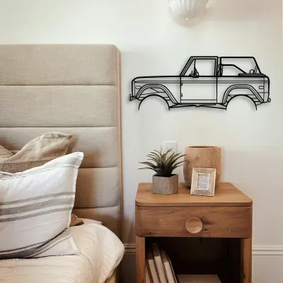 Ford Bronco 1971 2 cut outline from the Tinvibe range