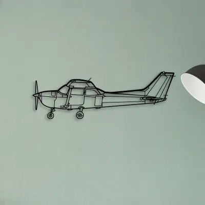 Cesna 172 — XS (50 cm) metal wall art