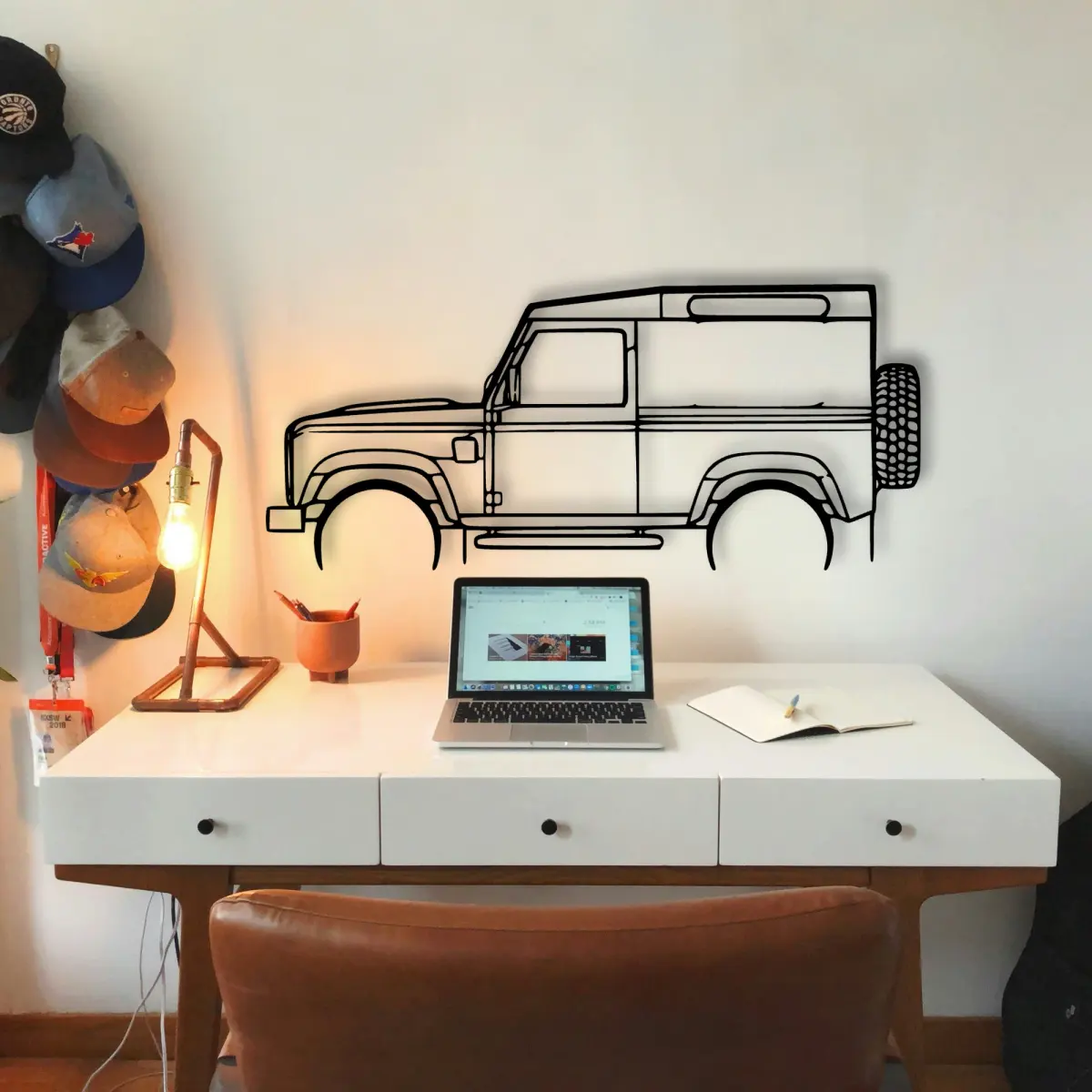 Land Rover Defender 90 silhouette detail