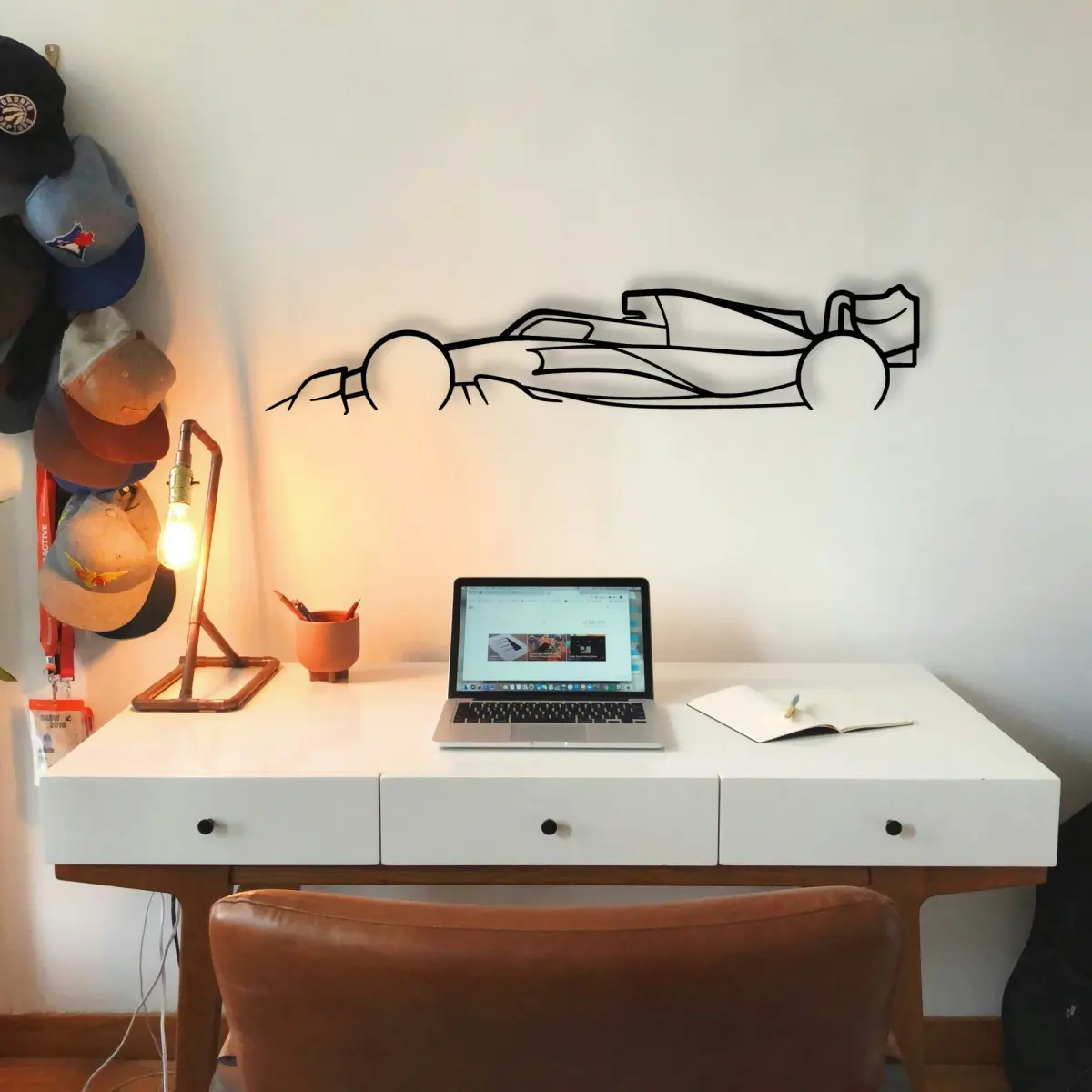 Mclaren Formula One 2022 2023 F1 silhouette showing proportion