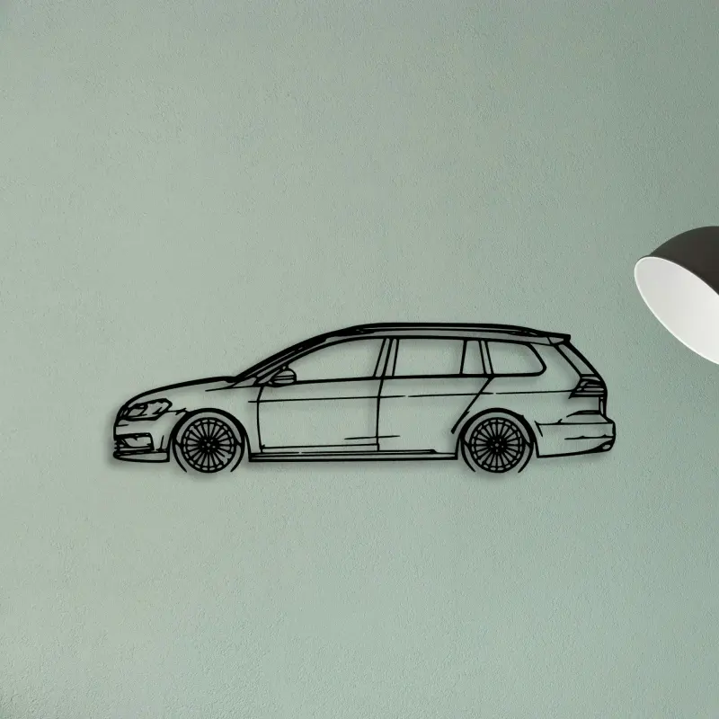Golf 7 Wagon — XS (50 cm) metal wall art