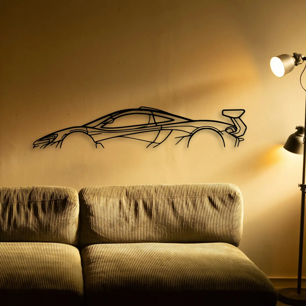 Mclaren P1 Gtr 2015 outline showing proportion