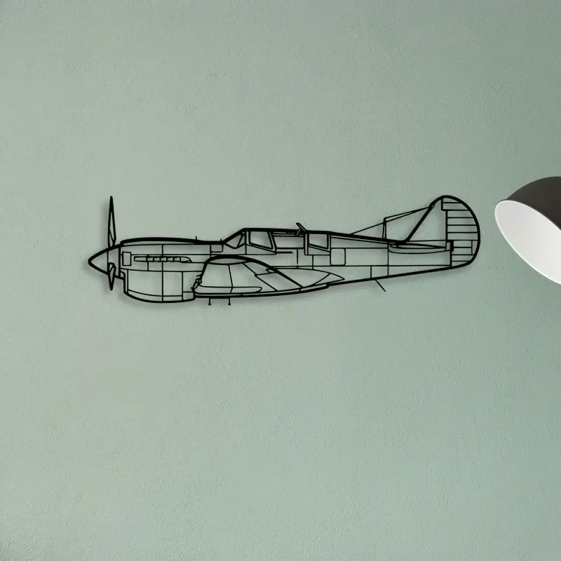 Tp 40N Warhawk — XS (50 cm) metal wall art