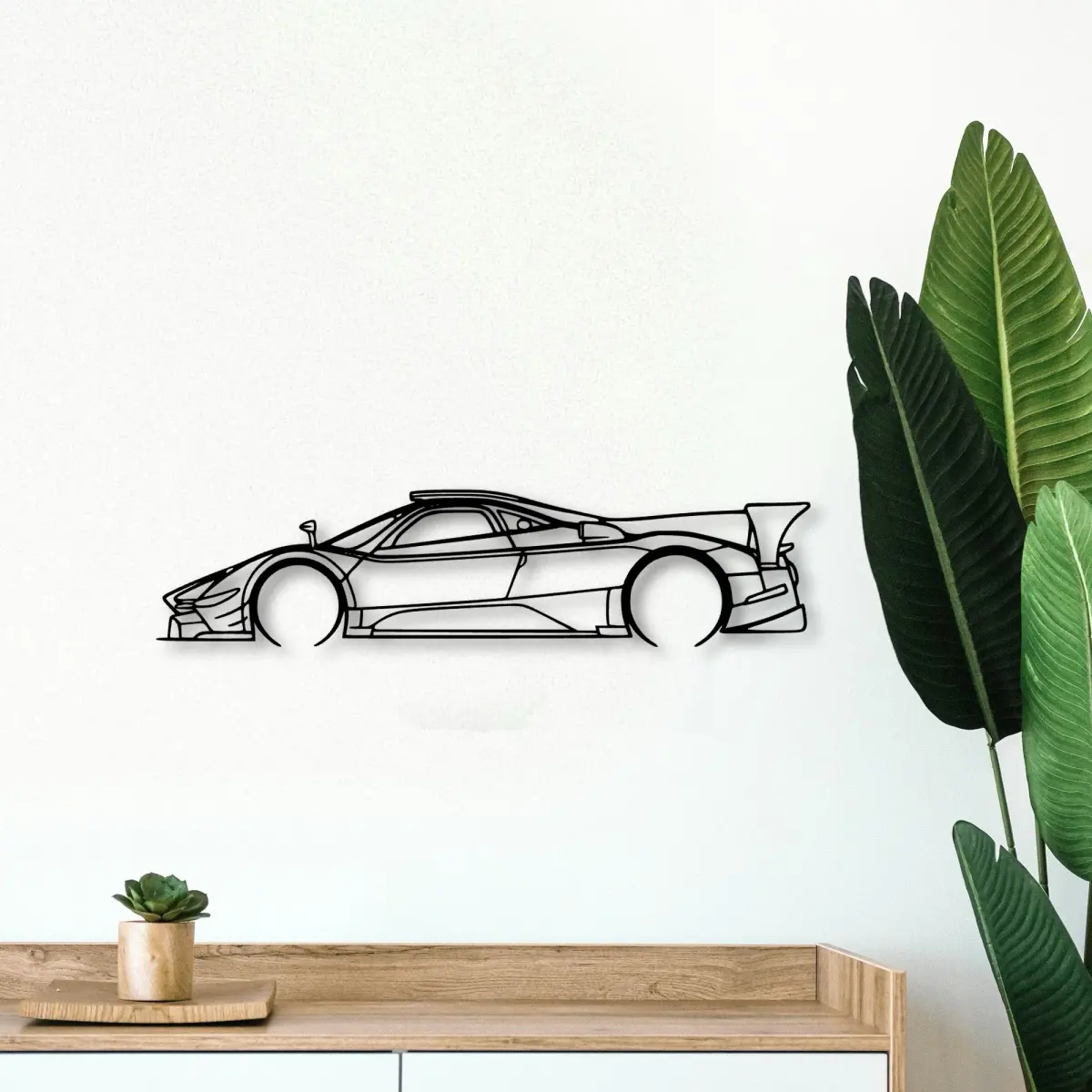 Pagani Zonda R Evo profile, racing stance