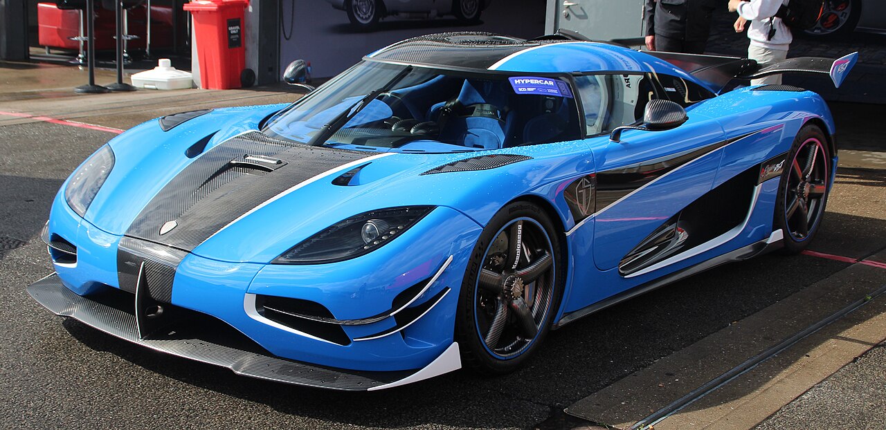 Koenigsegg Agera R — a real example of the model