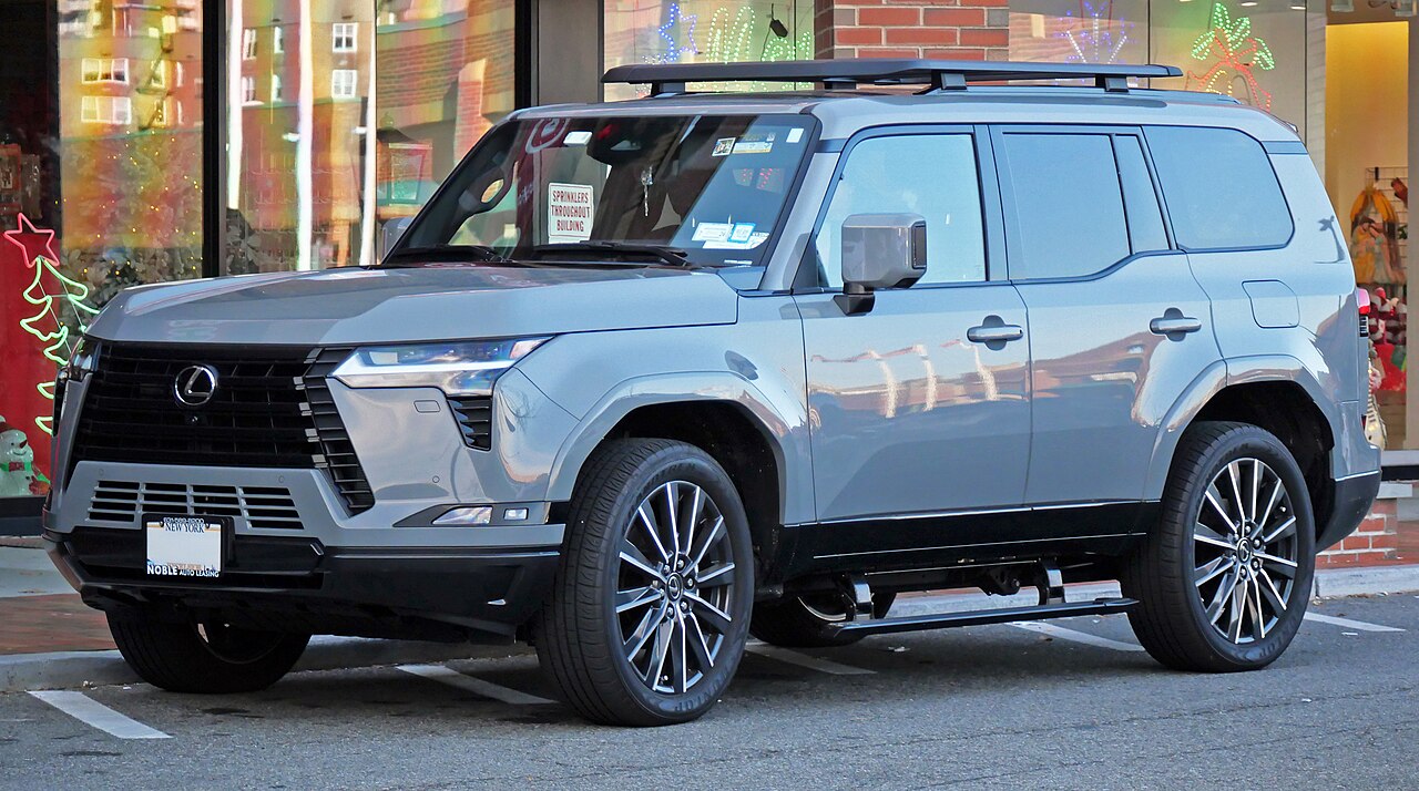 Lexus GX460 — a real example of the model