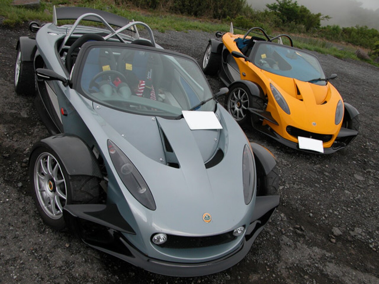 Lotus 340R — a real example of the model