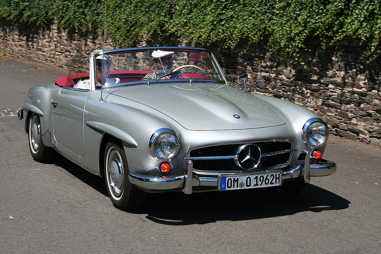 Mercedes-Benz 190SL — a real example of the model