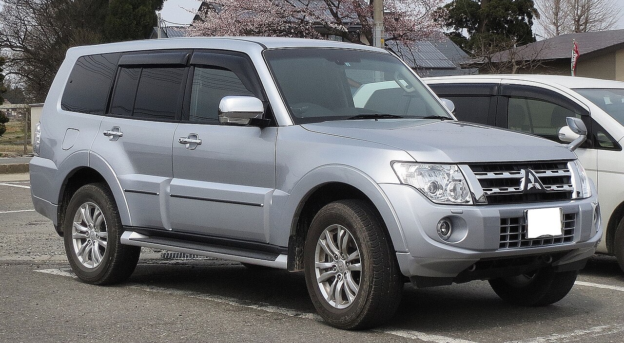Mitsubishi Pajero — a real example of the model