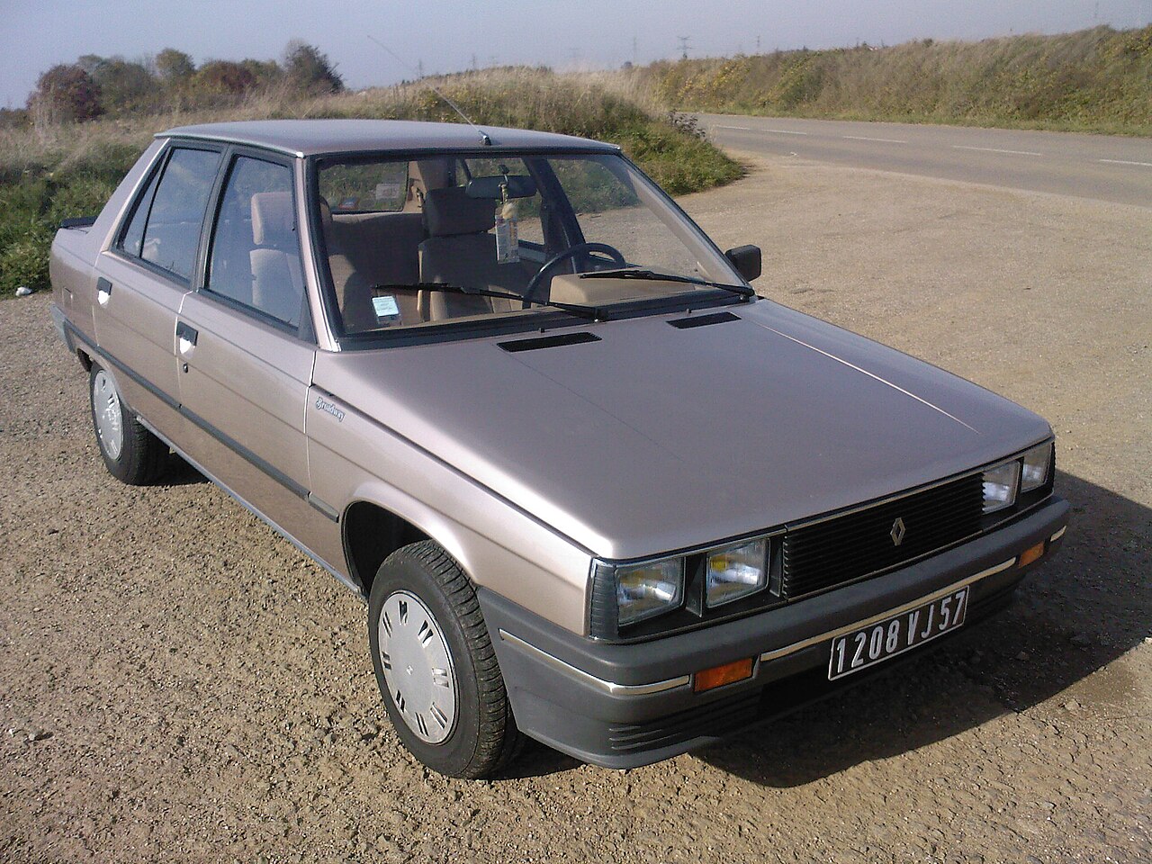 Renault R11 — a real example of the model