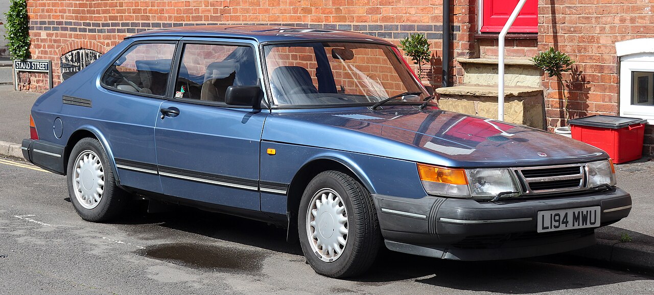 Saab 900 — a real example of the model