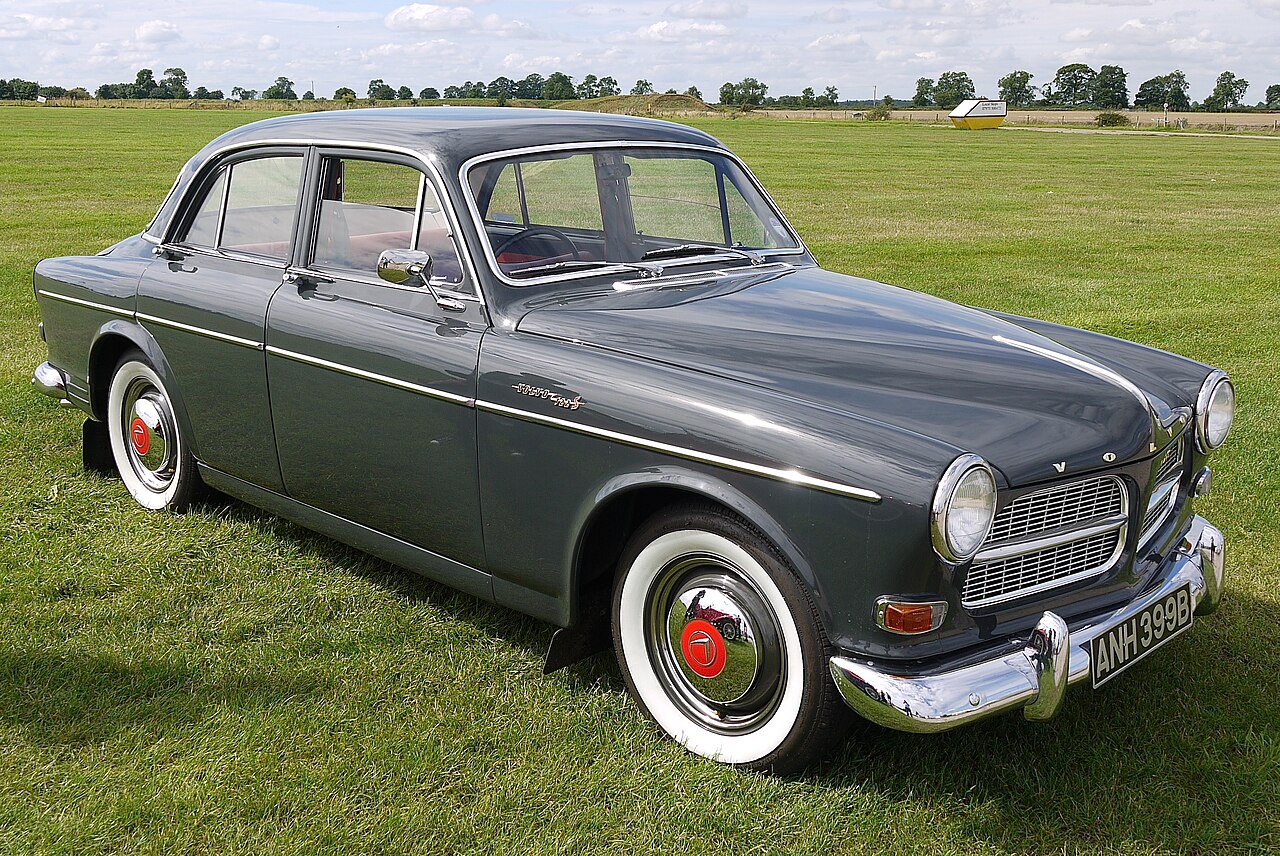 Volvo 121 — a real example of the model