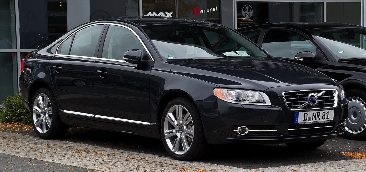 Volvo S80 — a real example of the model